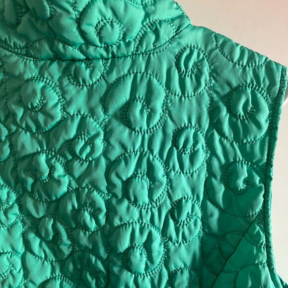 Christopher & Banks Quilted Lightweight Puffer Vest Kelly Green Size 1X EUC. - Picture 10 of 11